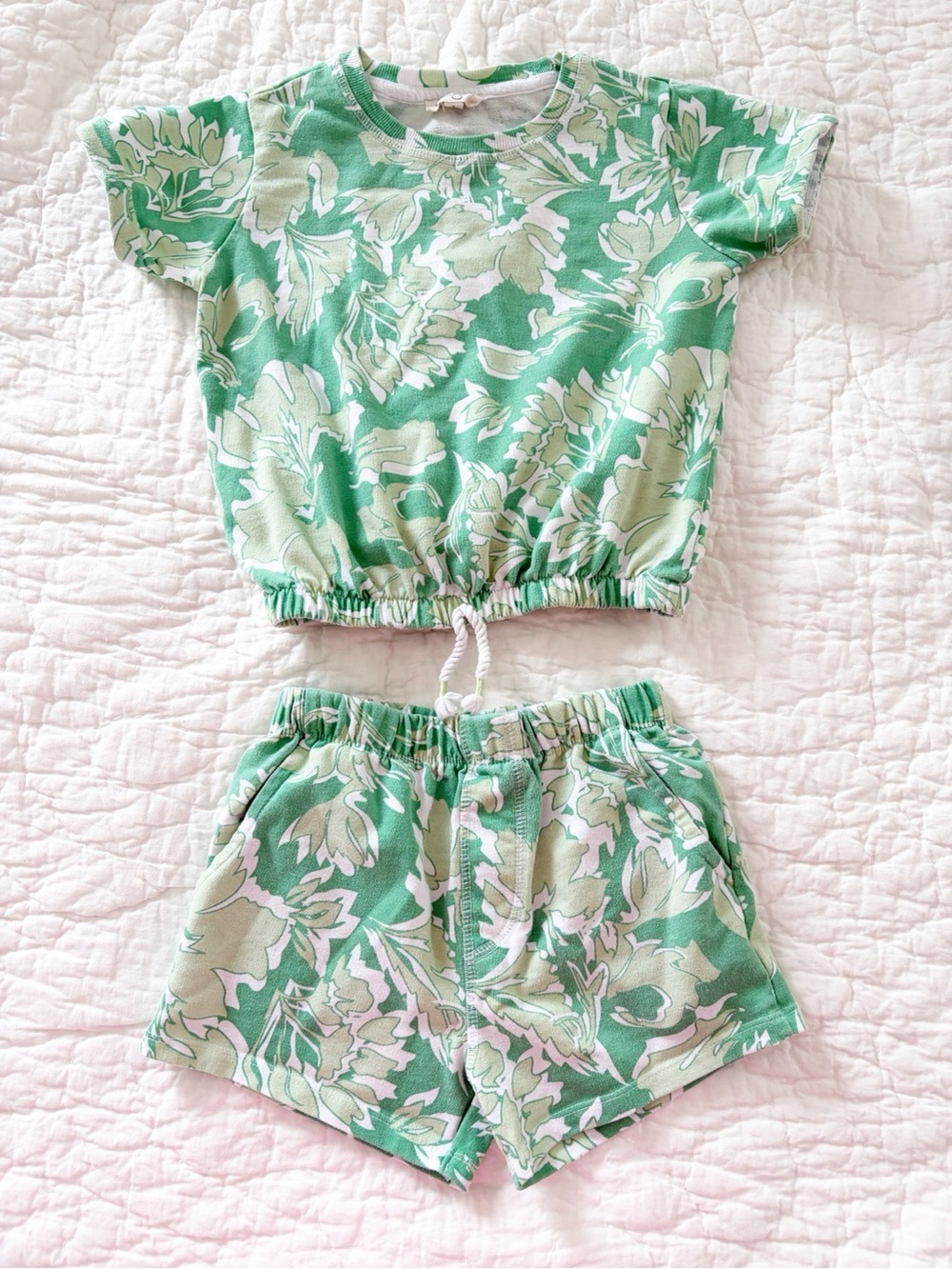 Jessica Simpson girls 6 Green tropical floral matching set